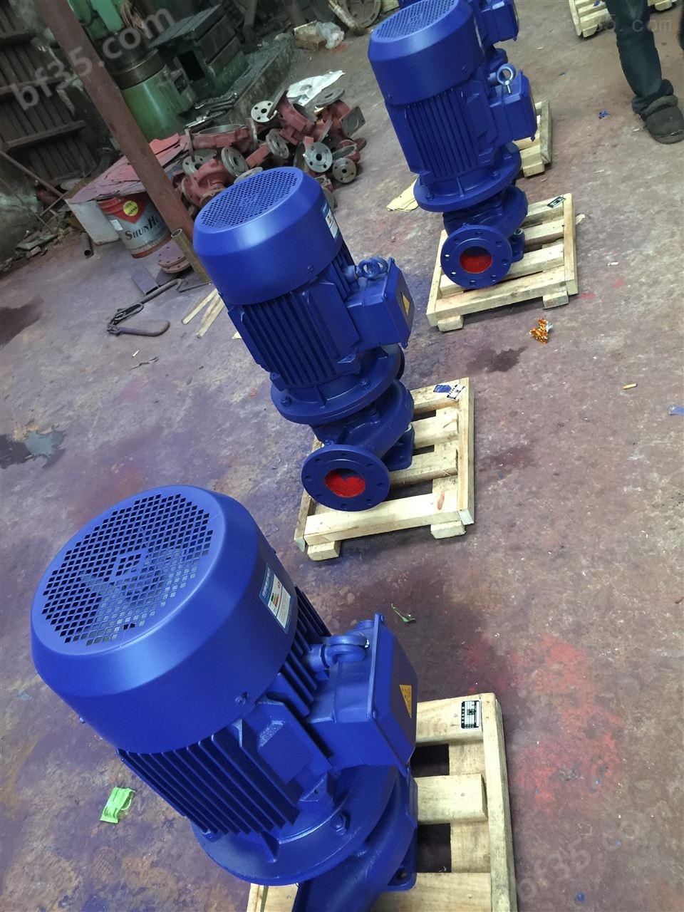 供应ISG25-125热水管道离心泵,立式管道离心泵,立式增压管道泵